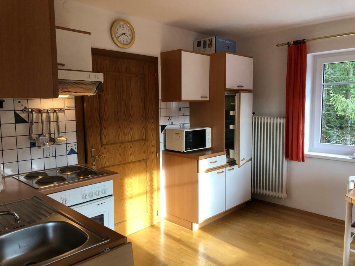 Ferienhaus Im Wald Edelschrott Luaran gambar